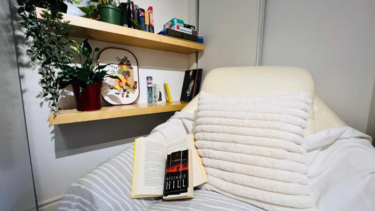 Toronto Bed & Breakfast - Free Parking المظهر الخارجي الصورة