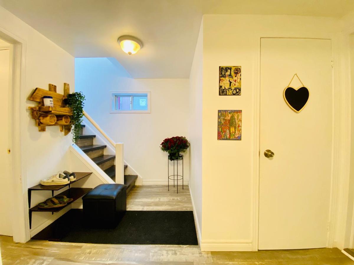 Toronto Bed & Breakfast - Free Parking المظهر الخارجي الصورة