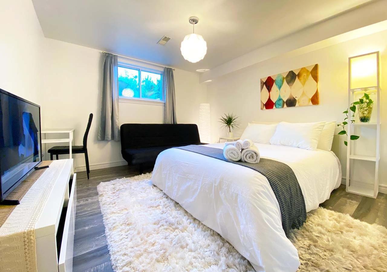 Toronto Bed & Breakfast - Free Parking المظهر الخارجي الصورة